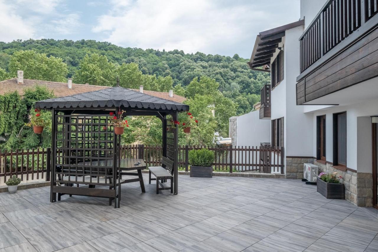 Tarnovgrad Apartments - Free Parking Veliko Tarnovo Exterior photo